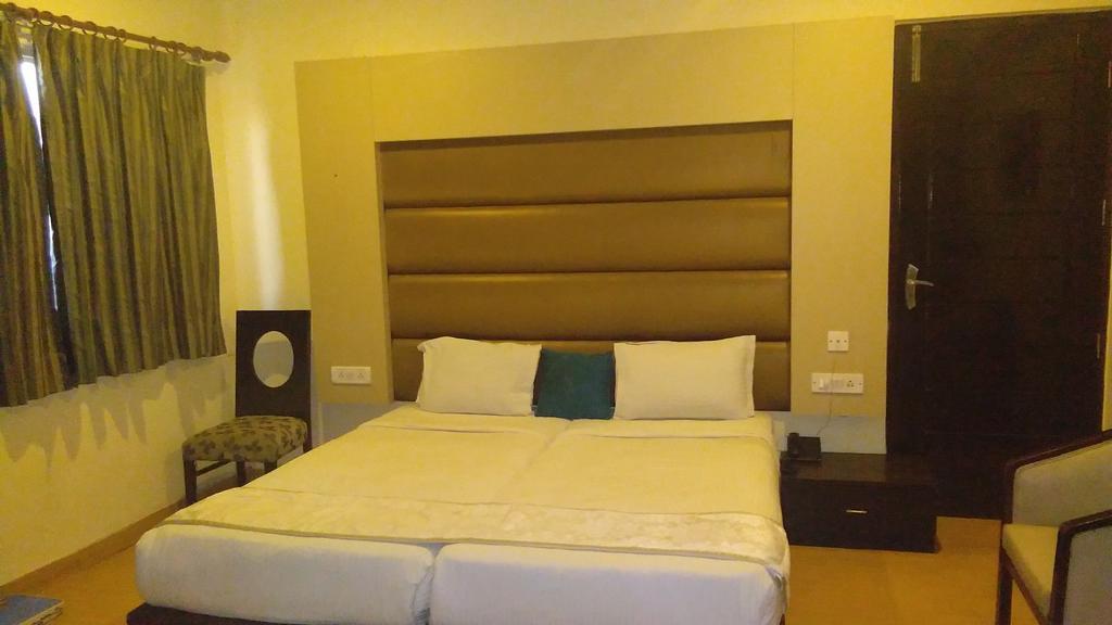 The White Klove New Delhi Extérieur photo