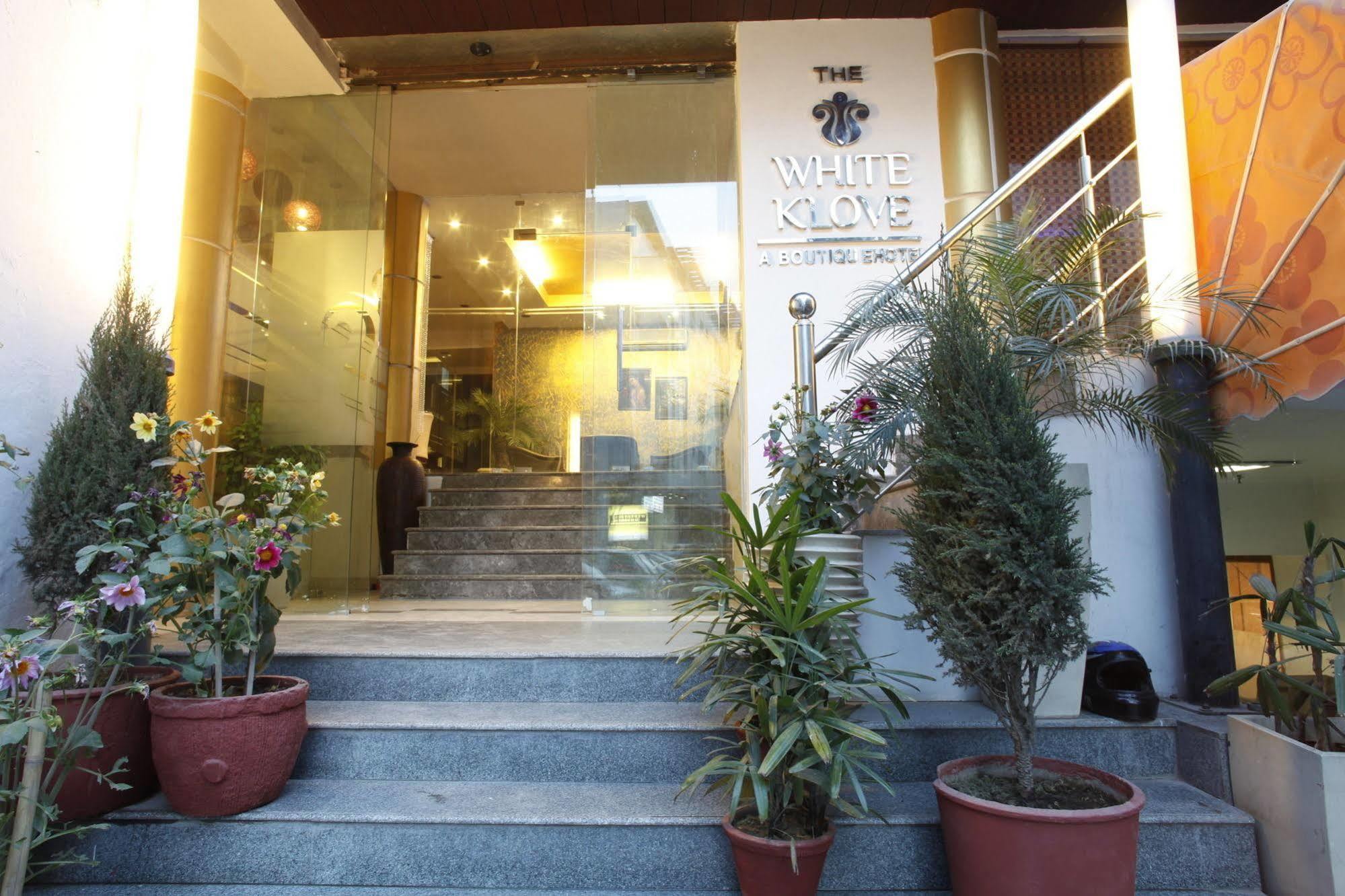 The White Klove New Delhi Extérieur photo