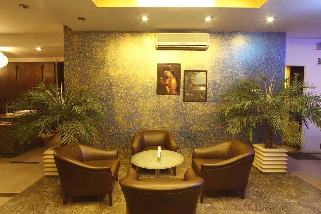 The White Klove New Delhi Extérieur photo